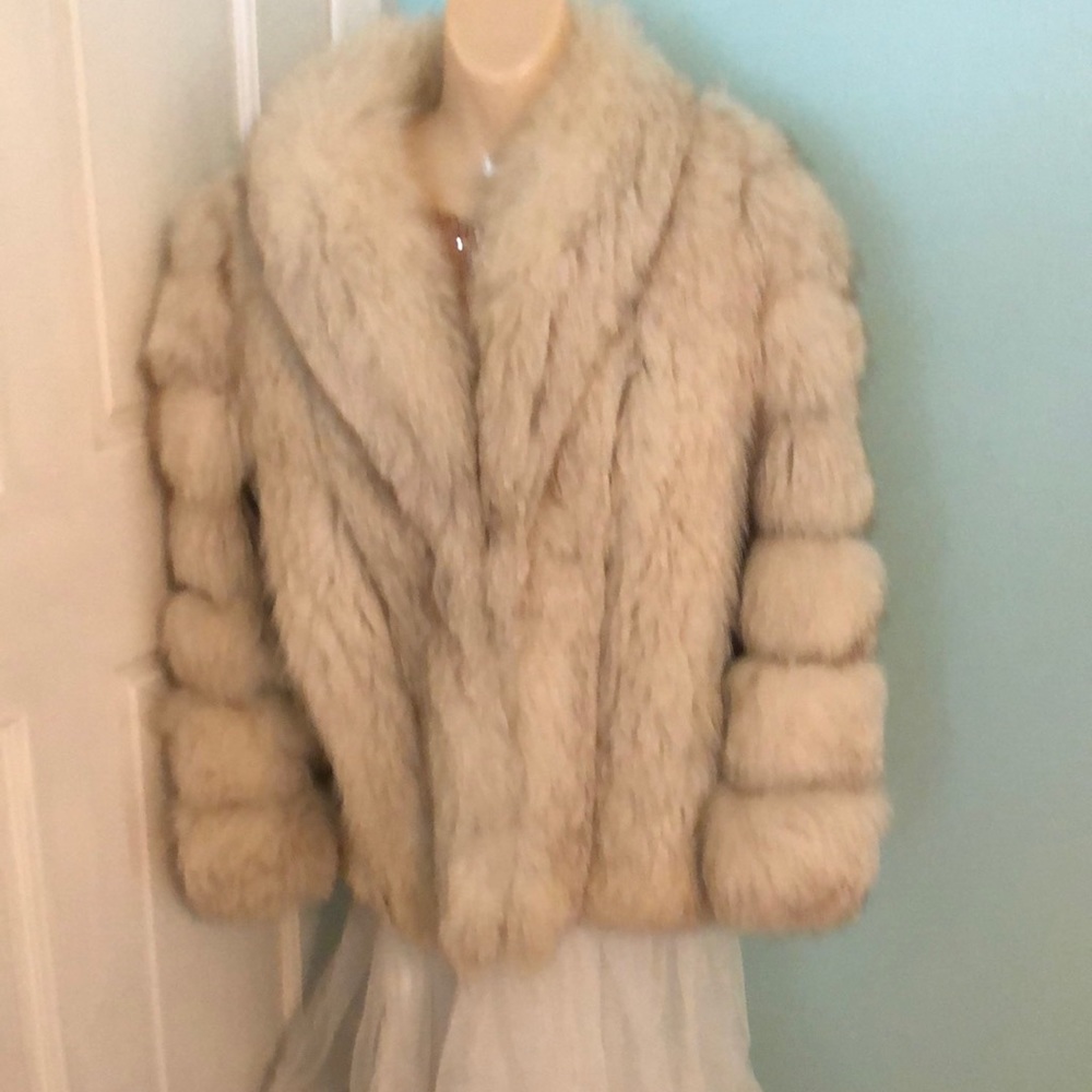 Vintage JP Allen  Blue Fox fur coat